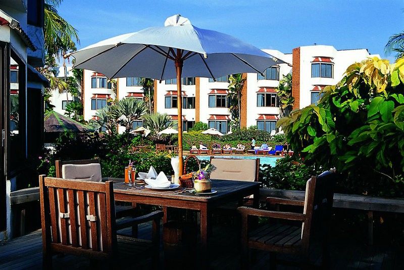 Palmeraie Beach Hotel, Rayong Ban Ang Eksteriør billede