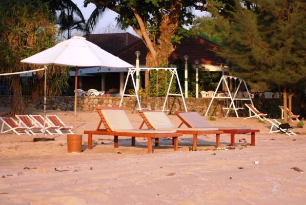 Palmeraie Beach Hotel, Rayong Ban Ang Eksteriør billede
